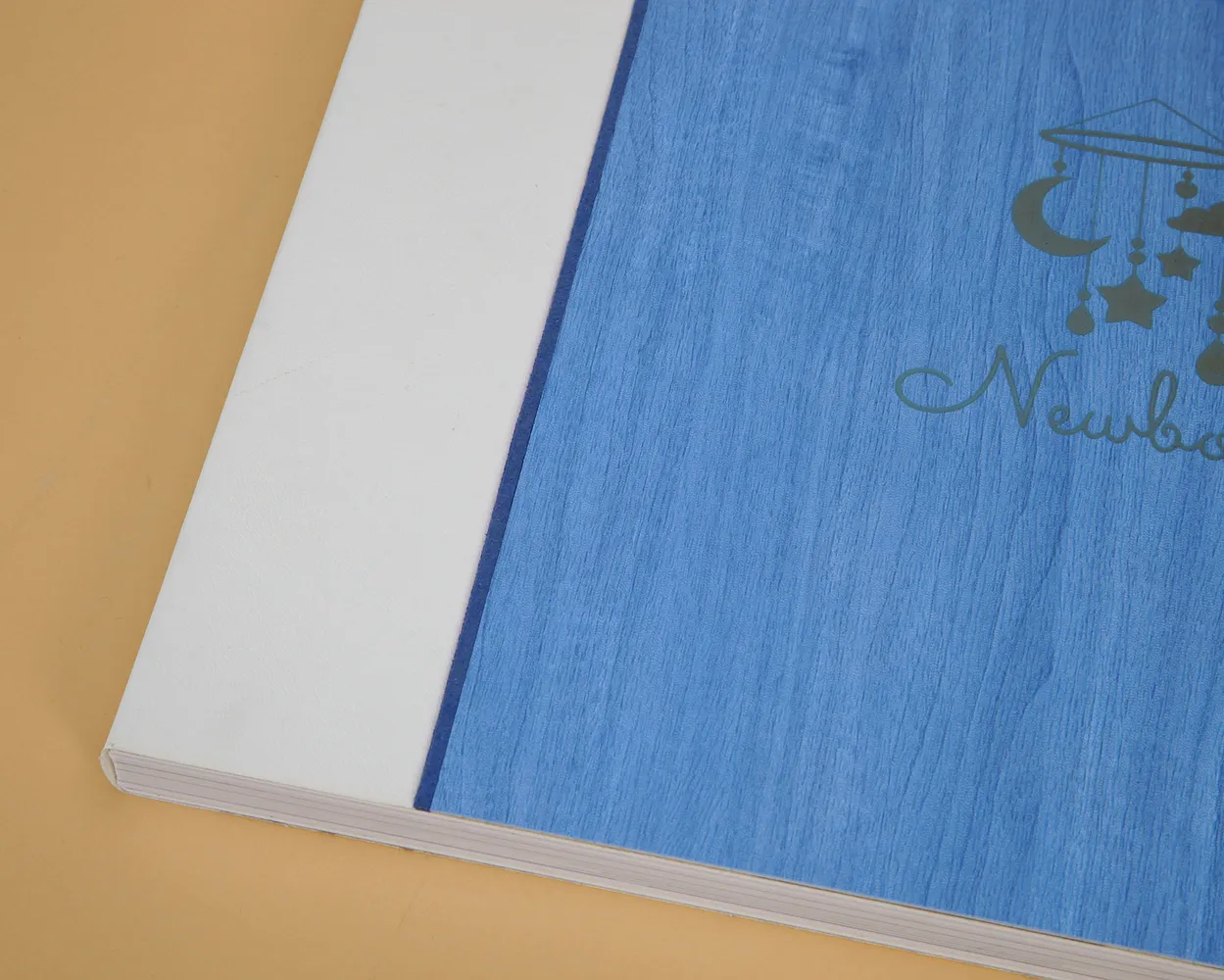 Libreto Lux Plus