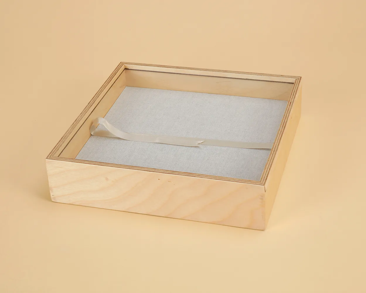 Caja Yuste